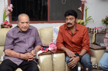 Celebrities Pay Homage to Vijaya Nirmala Garu